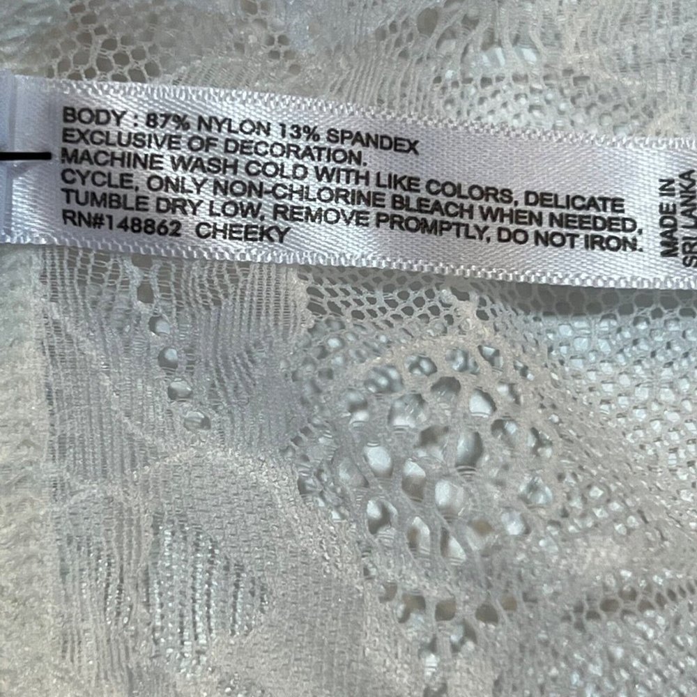 NWT TORRID Cheeky Pantie Underwear Sz 0X Cream Ivory Lace - Picture 3 of 4